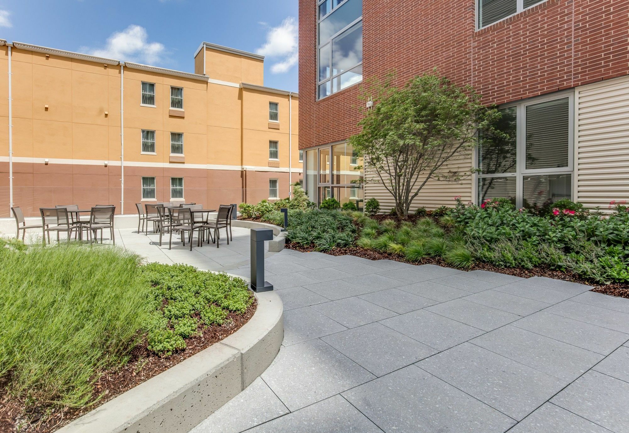 Global Luxury Suites Longwood Medical Brookline Exterior foto